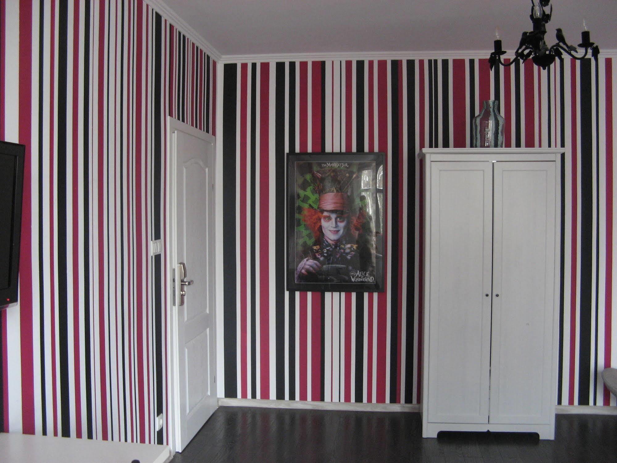 Apartment Artrooms *