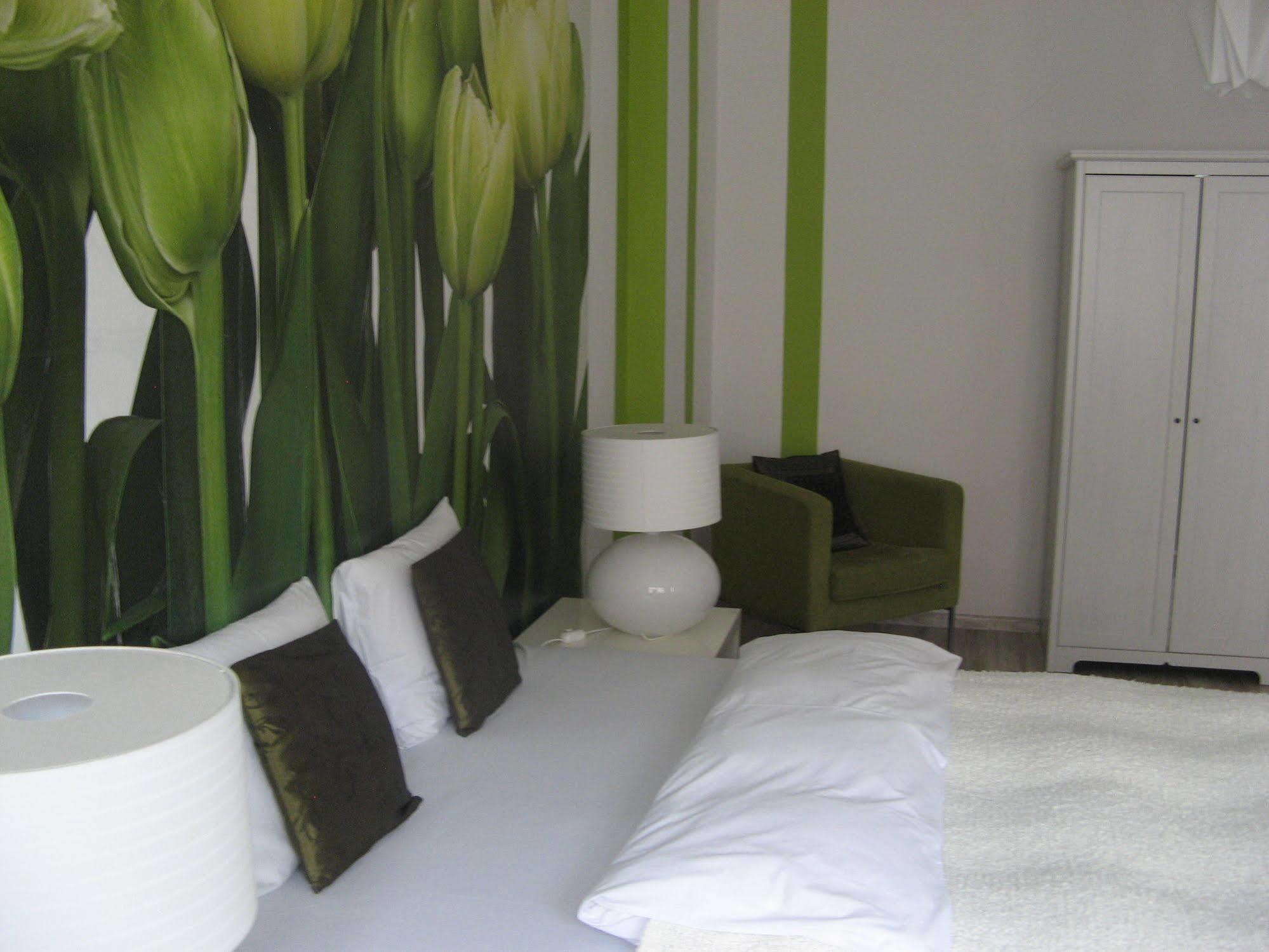 Artrooms *